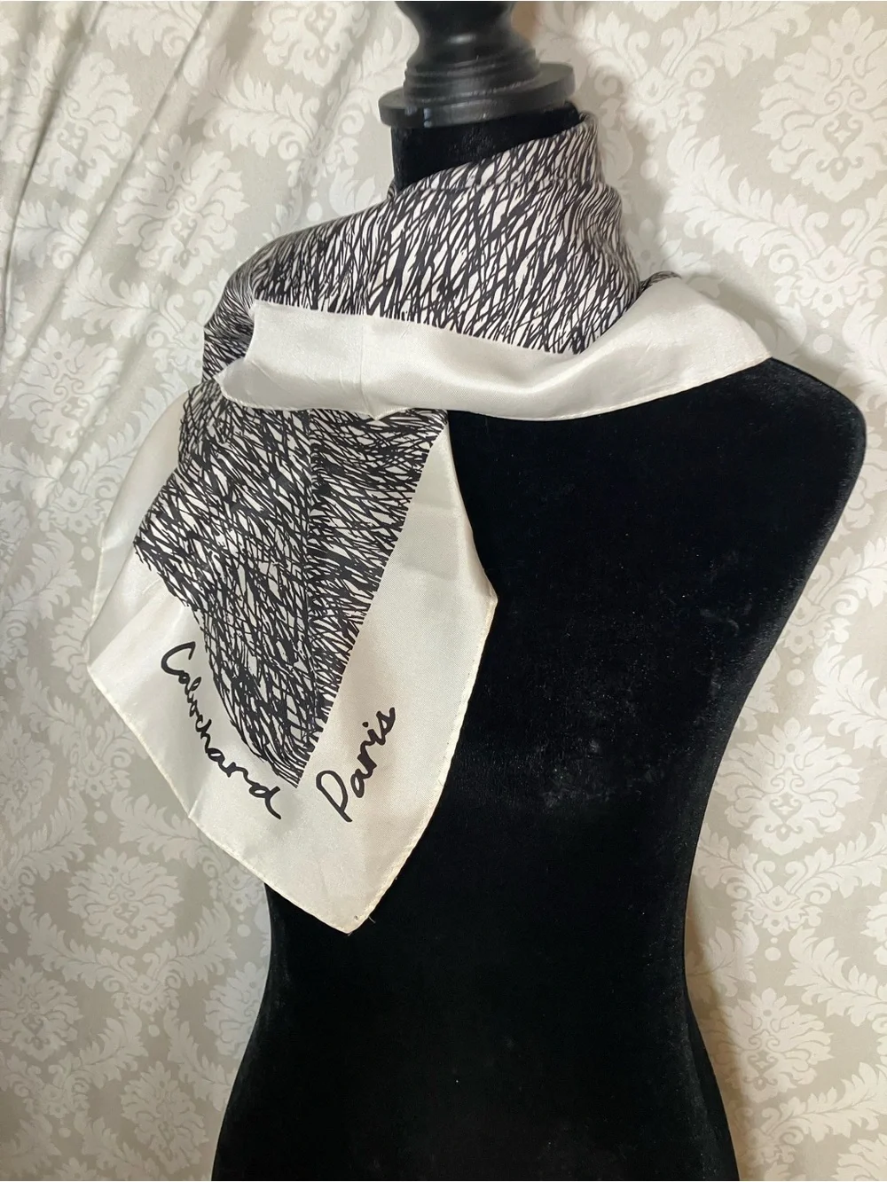 Vintage Cabochard Paris Patterned Scarf - Picture 9 of 9